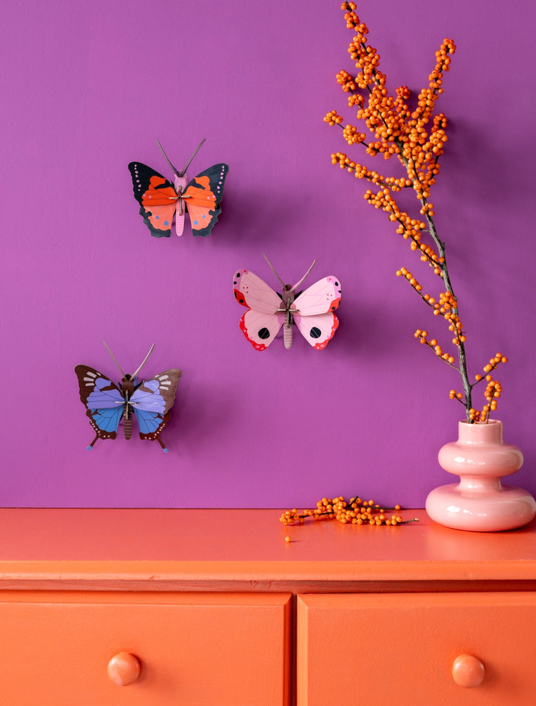 Studio Roof – Bugs