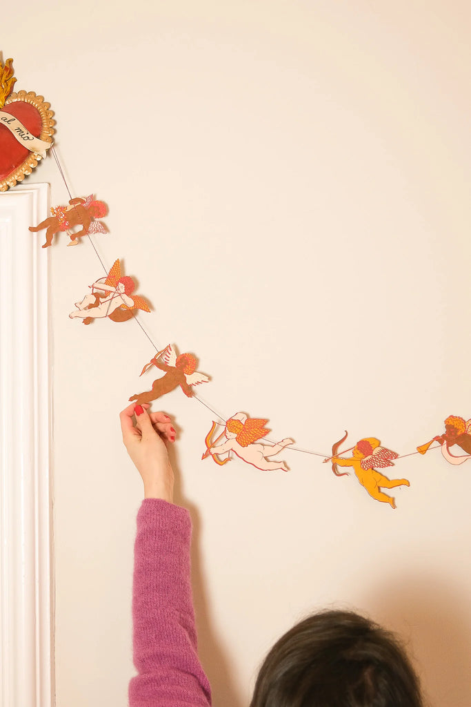 East End Press Valentines Day Garland