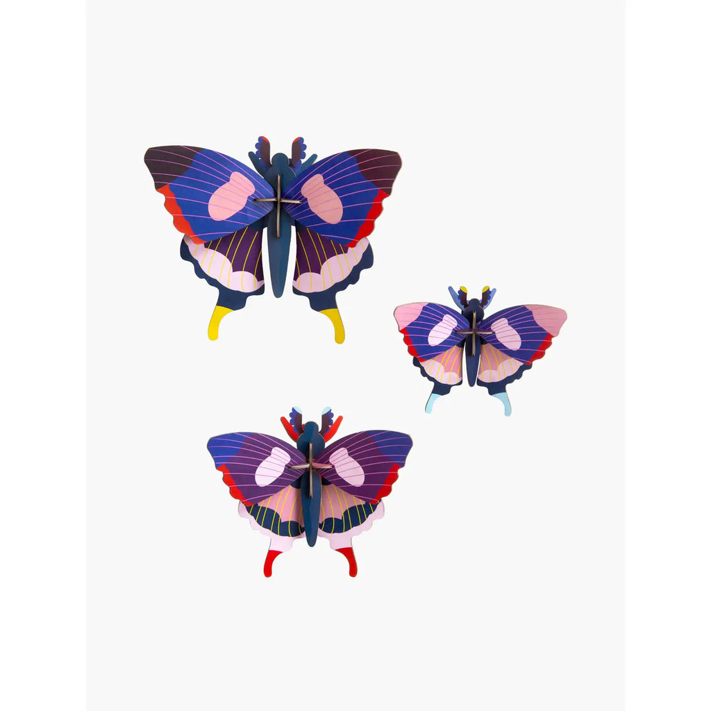 Studio Roof – Bugs